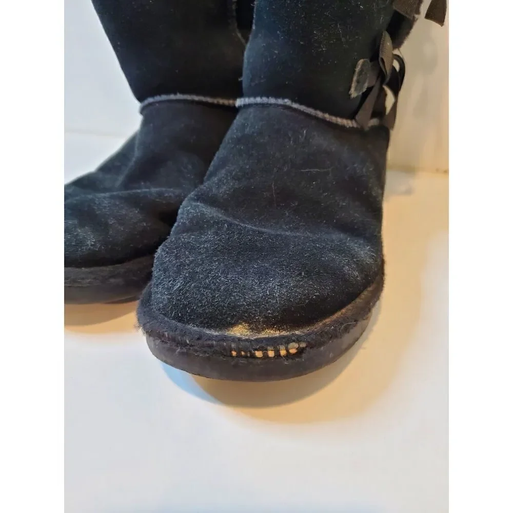 Koolaburra By Ugg Victoria Tall Boots Size 4 Youth Black Sheepskin Bows 1020171